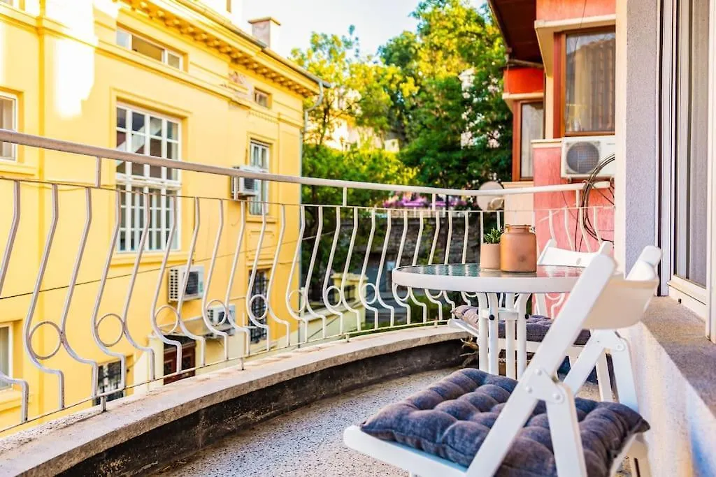 La Primavera Spacious Apartment Plovdiv Bulgária